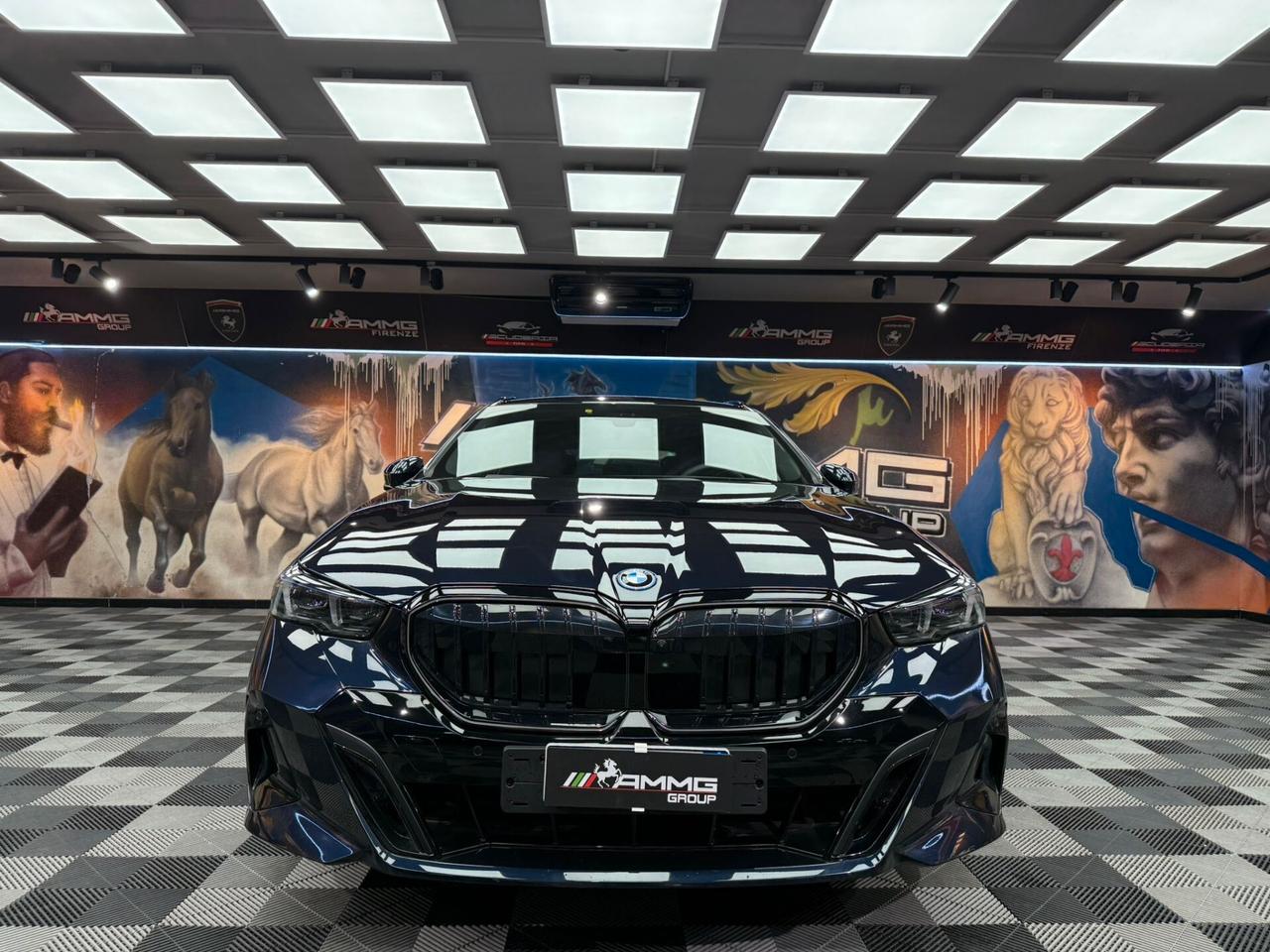 Bmw 530 530e xDRIVE TOURING MSPORT PRO (605)