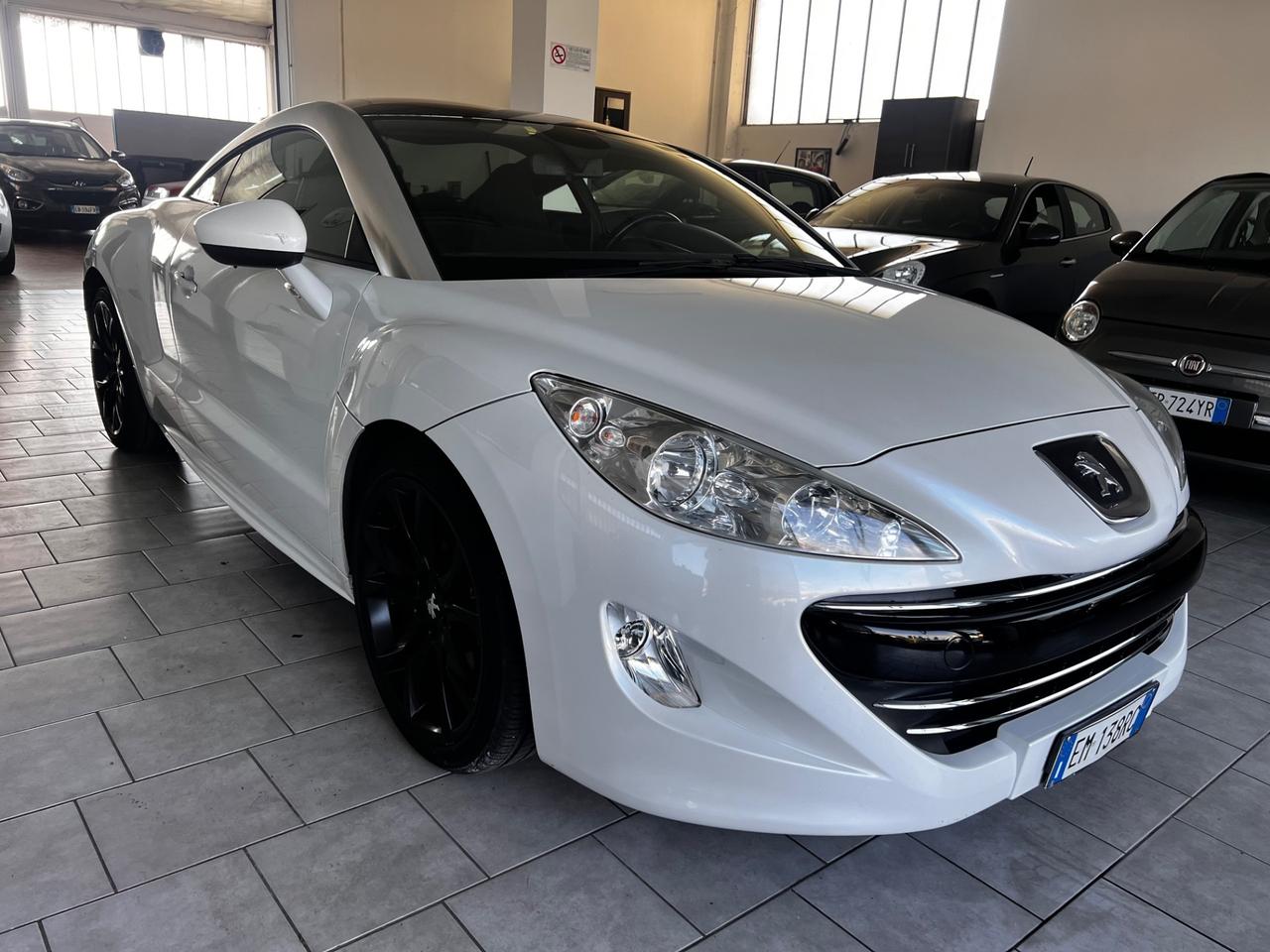 Peugeot RCZ 2.0 HDi 163CV Asphalt