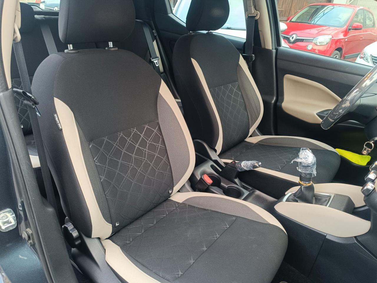 Nissan Micra 1.0L 12V 5 porte Acenta