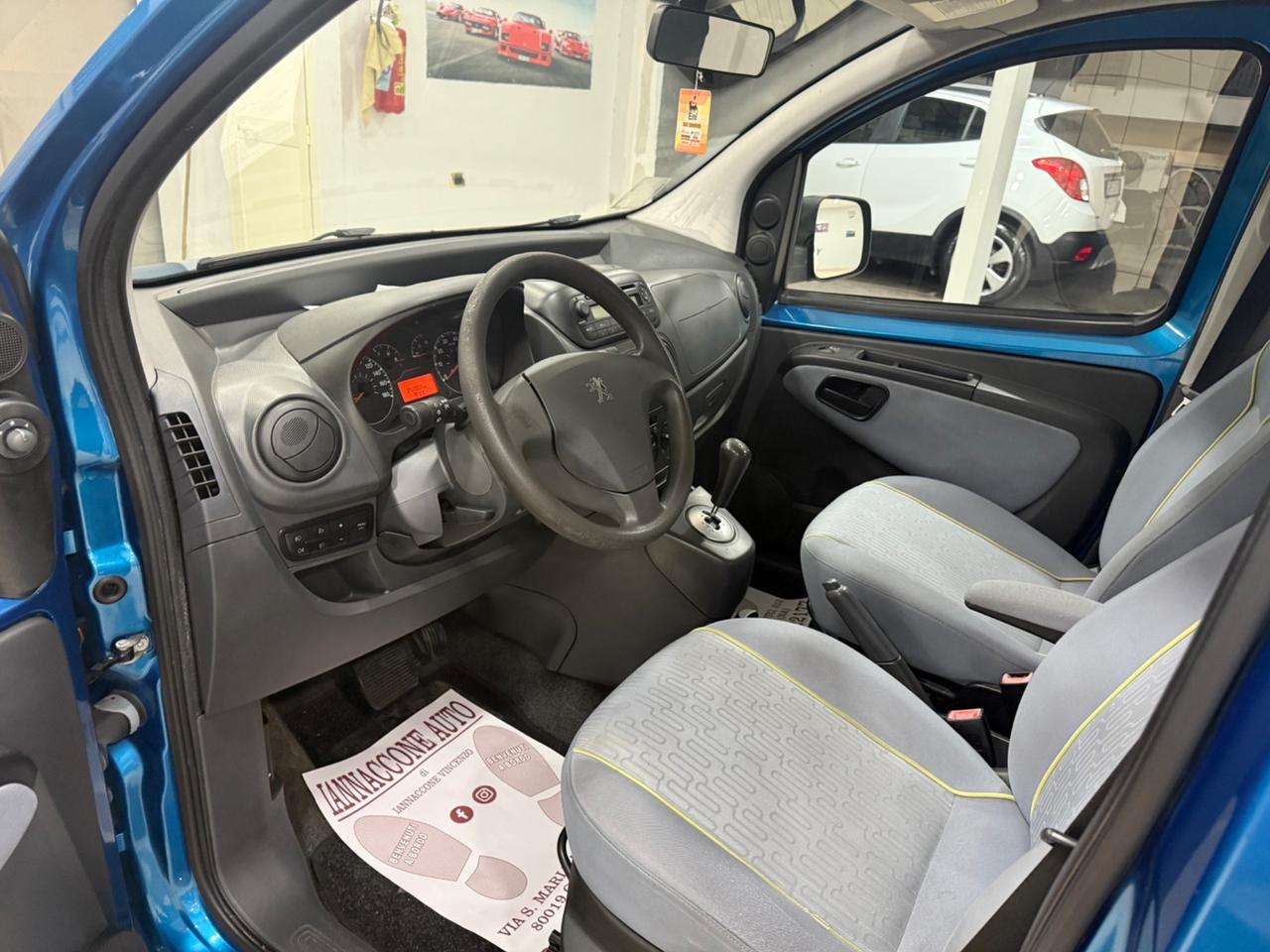 Peugeot Bipper 1.4 hdi automatico