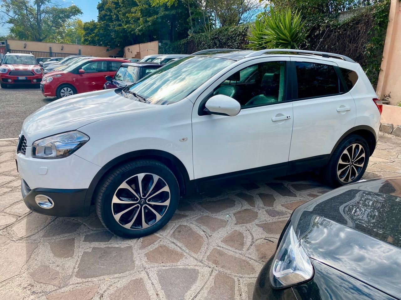Nissan Qashqai 2.0 dCi Tekna AUTOMATICA -TAGLIANDATA