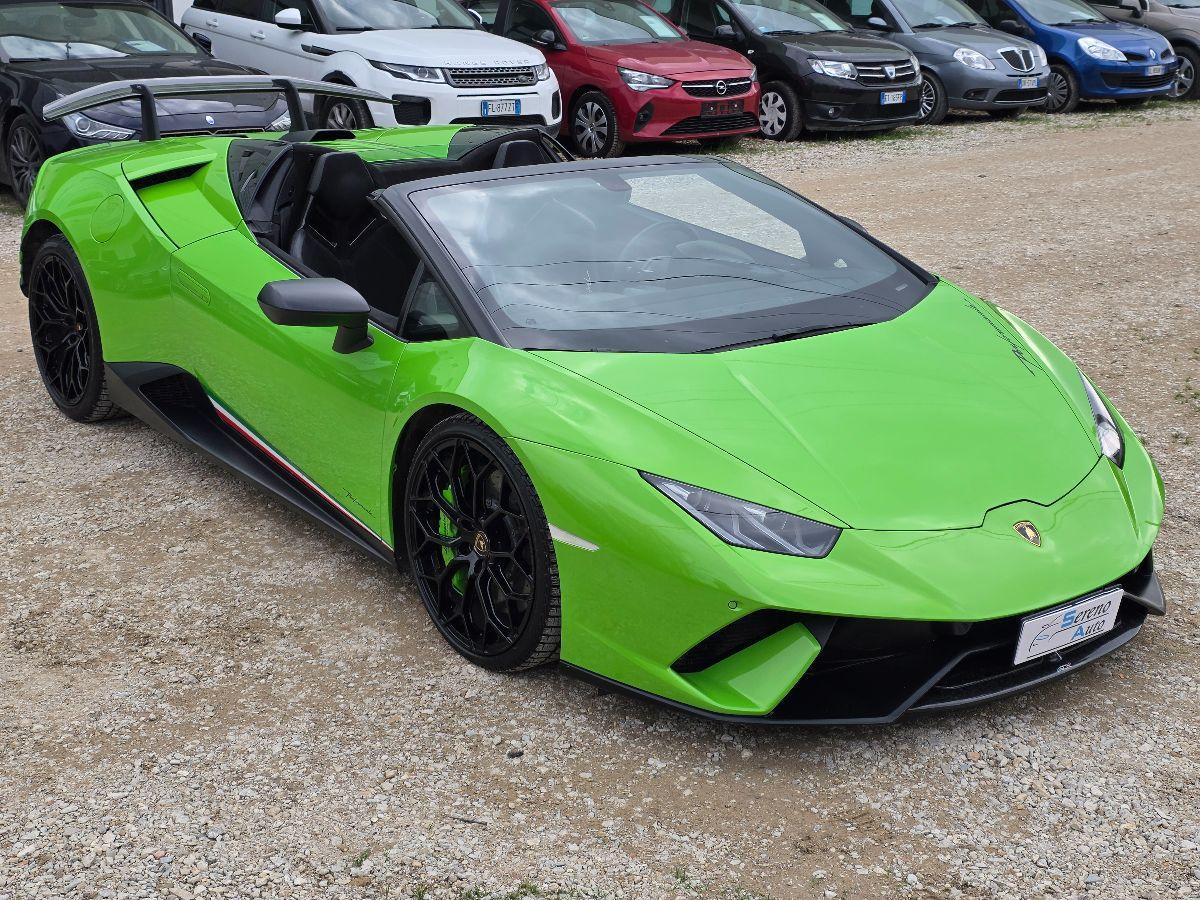 LAMBORGHINI HURACAN SPYDER PERFORMANTE NOLEGGIO