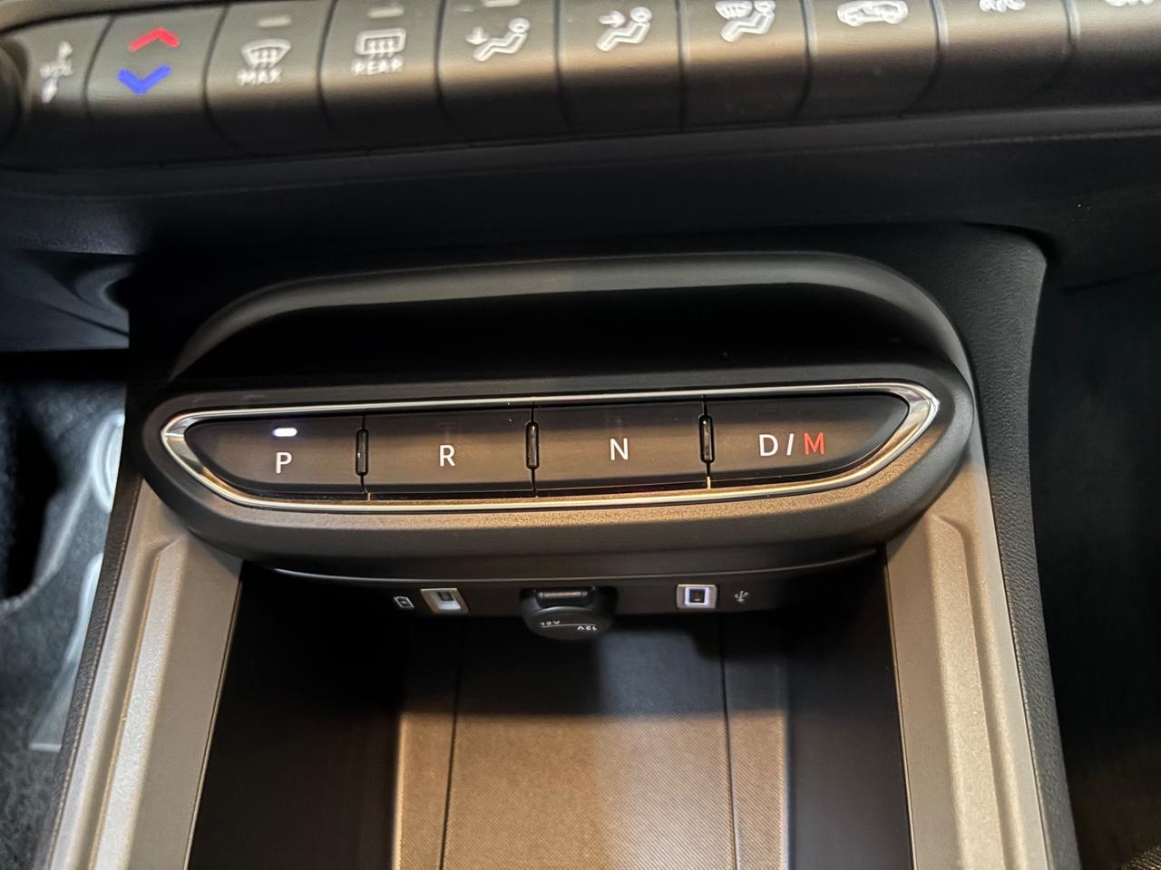 Jeep Avenger 1.2 Turbo 100 CV MHEV Longitude
