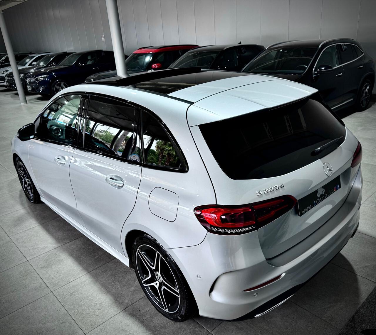 Mercedes-Benz B 200 d 150CV Premium AMG