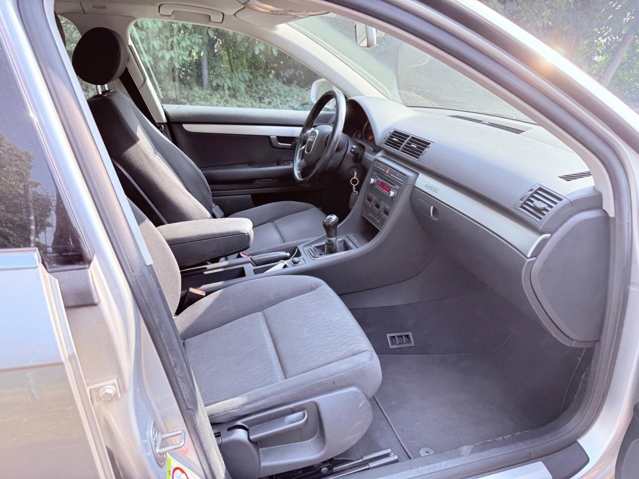 Audi A4 2.0 TDI 170CV 4X4 -UNICO PROPRIETARIOOOOO