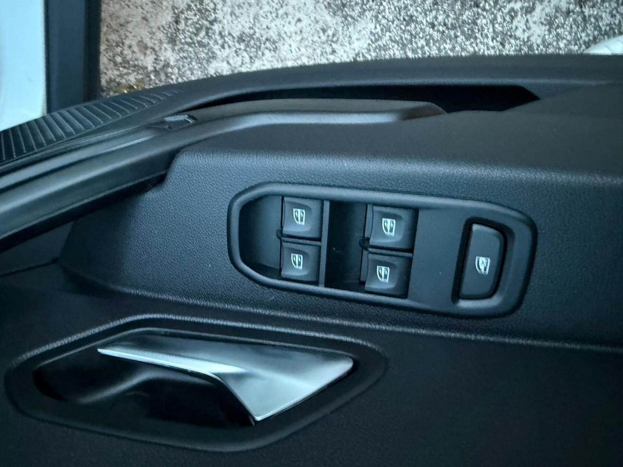 Dacia Duster 1.6 SCe GPL 4x2 Techroad