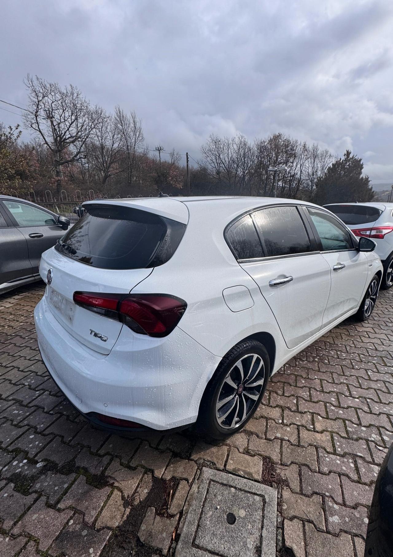 FIAT TIPO 1.3 Mjt 95CV LOUNGE 2020
