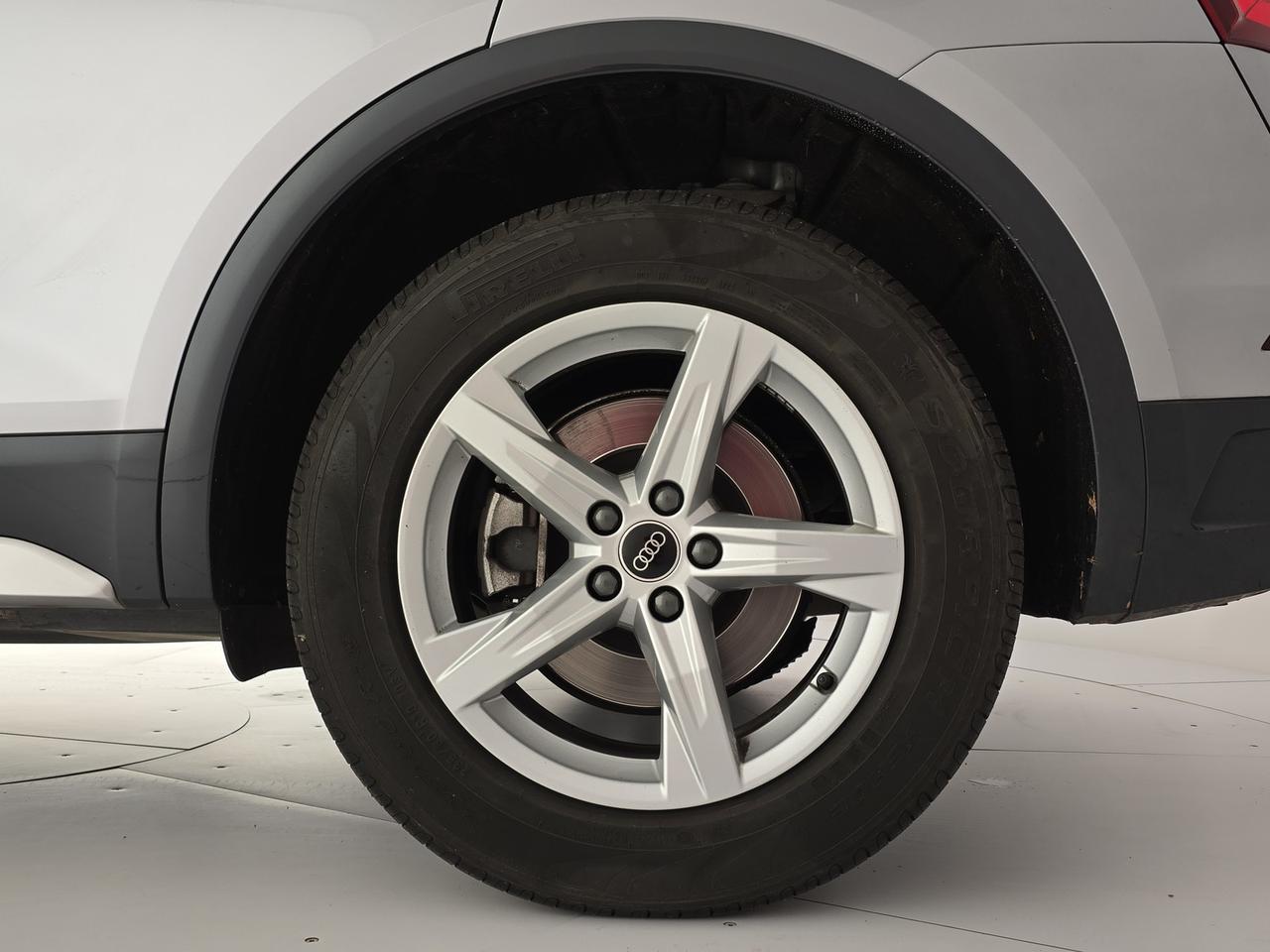 Audi Q5 40 2.0 tdi mhev 12v business advanced quattro s-tronic