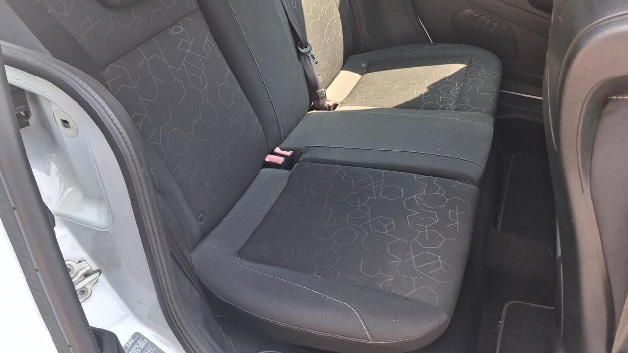 Ford B-Max 1.5 TDCi 95 CV Titanium E6