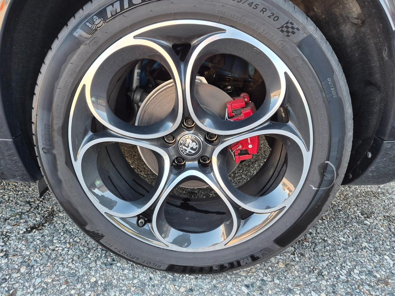 Alfa Romeo Stelvio 2.2 Turbodiesel 210 CV AT8 Q4 Veloce