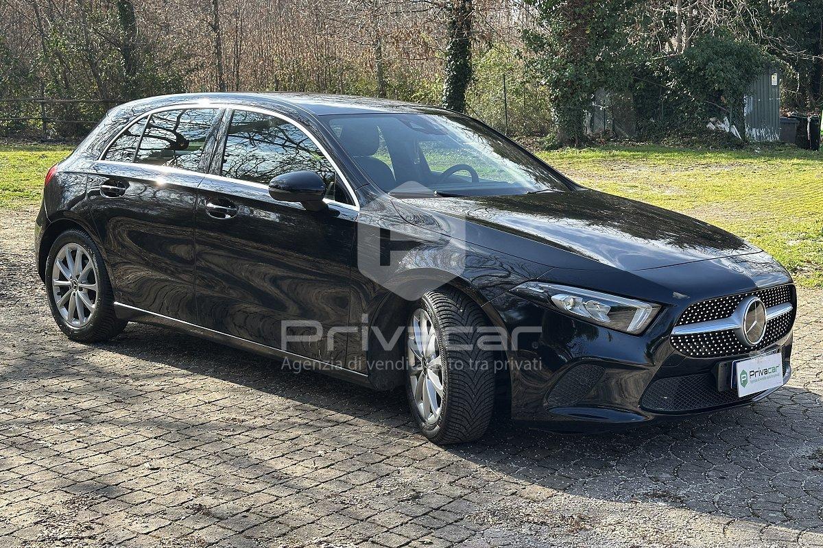 MERCEDES A 180 d Automatic Business