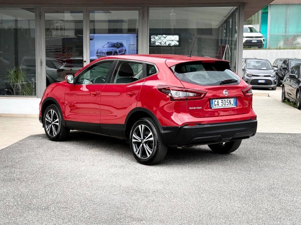 Nissan Qashqai 1.3 dig-t Visia 140cv