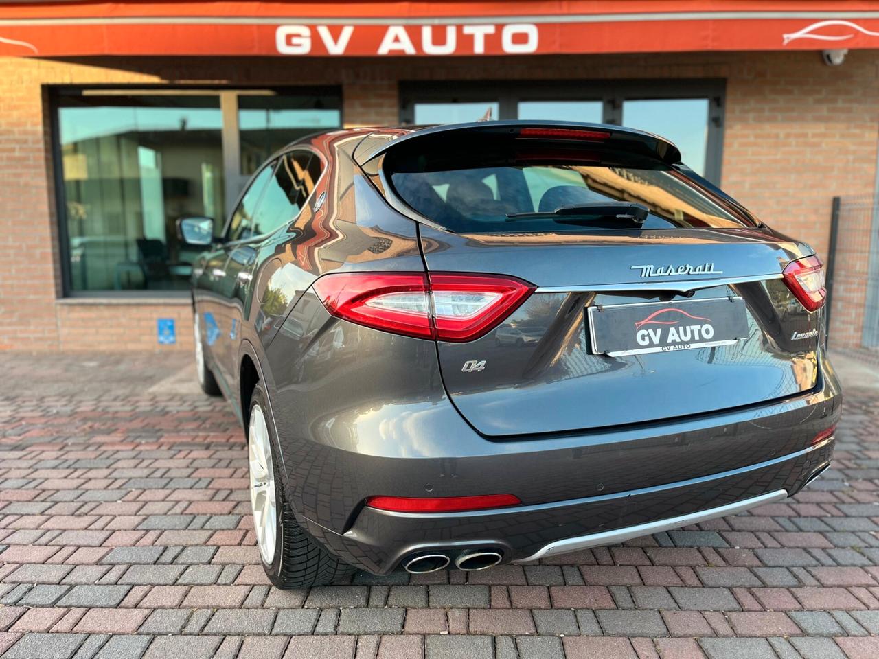 MASERATI LEVANTE 250cv AWD GRANLUSSO