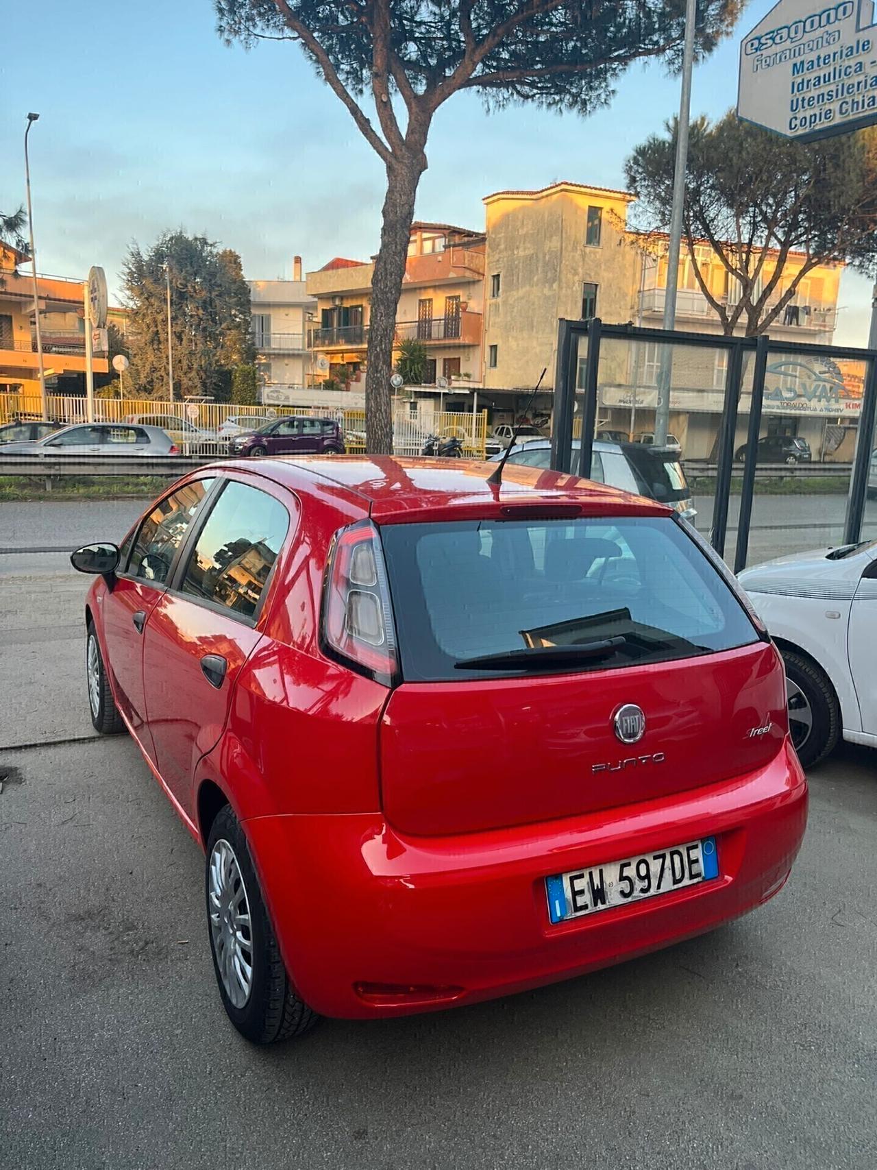 Fiat Punto 1.3 MJT II 75 CV 5 porte Street
