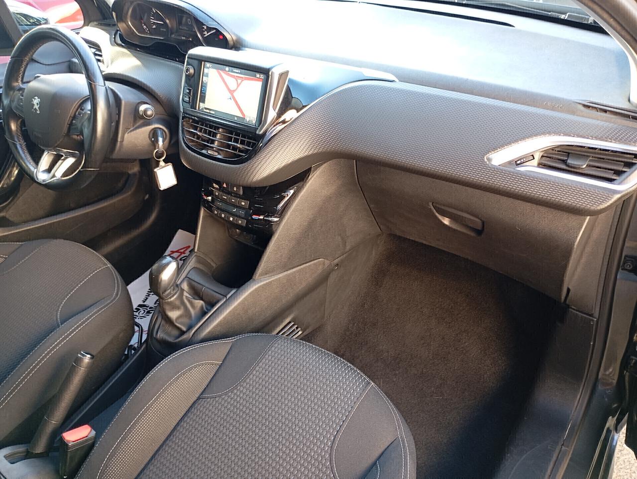 Peugeot 208 5P 1.2 PureTech 82CV Allure