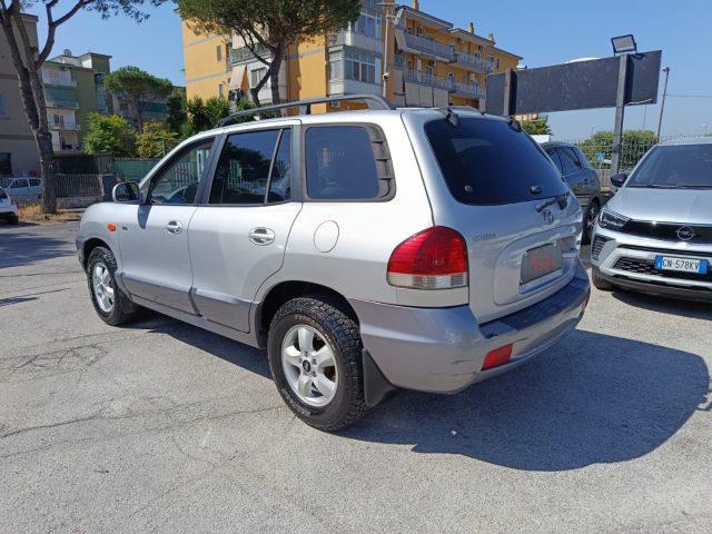 HYUNDAI Santa Fe 2.0 CRDi TD 4WD DYNAMIC