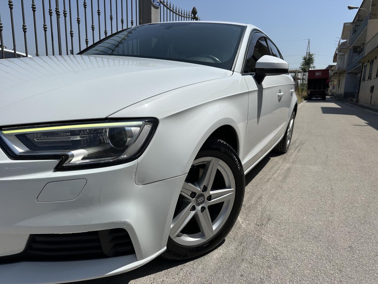 Audi A3 1.6 TDI 116 CV S tronic Sport 2018