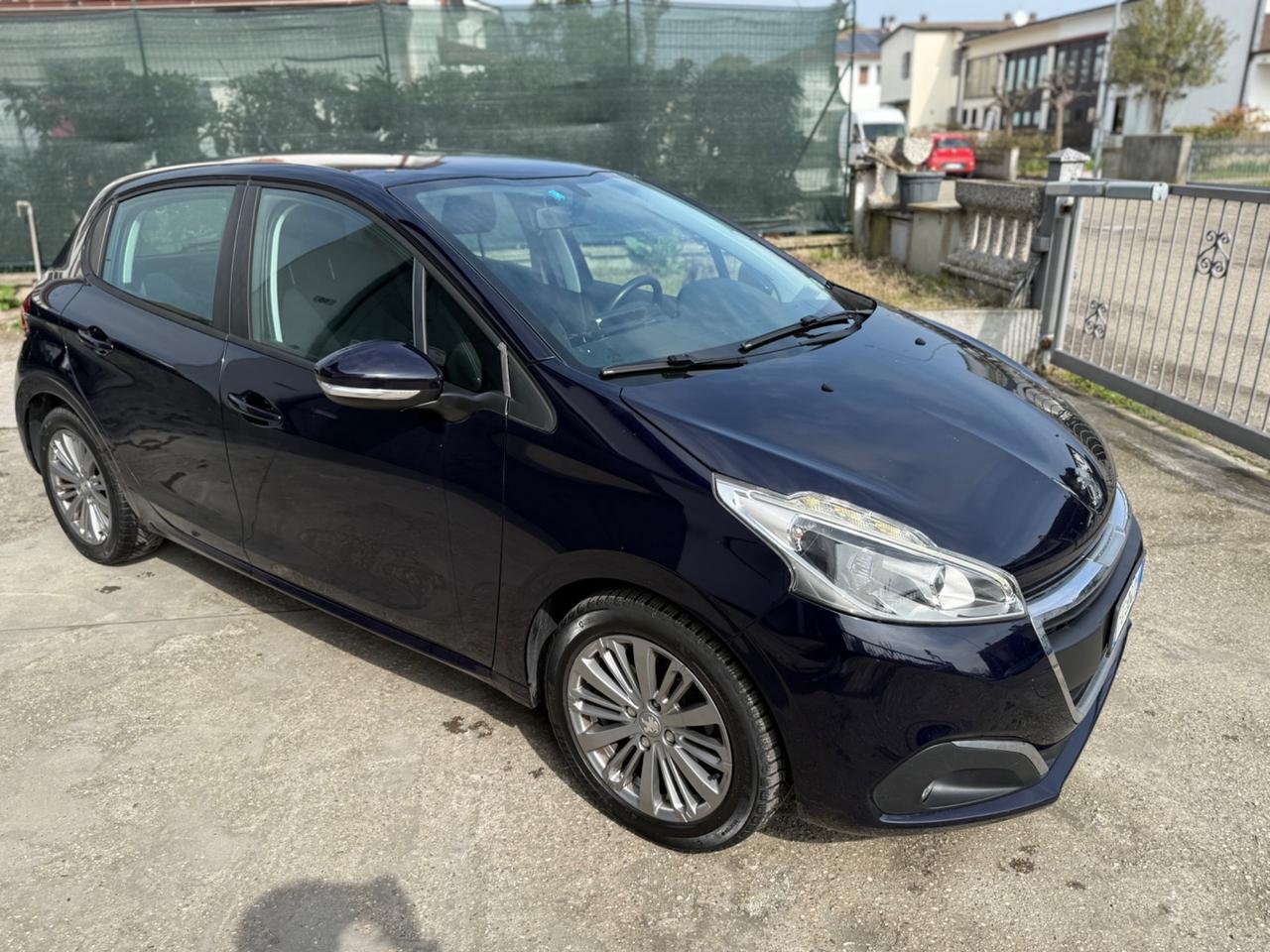 Peugeot 208 1.2 GPL DI SERIE ALLURE NEOPAT 2017