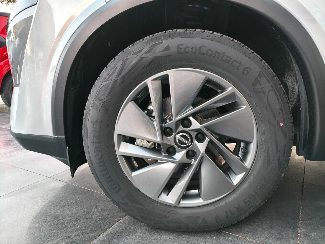 Nissan Qashqai MHEV 140 CV Business