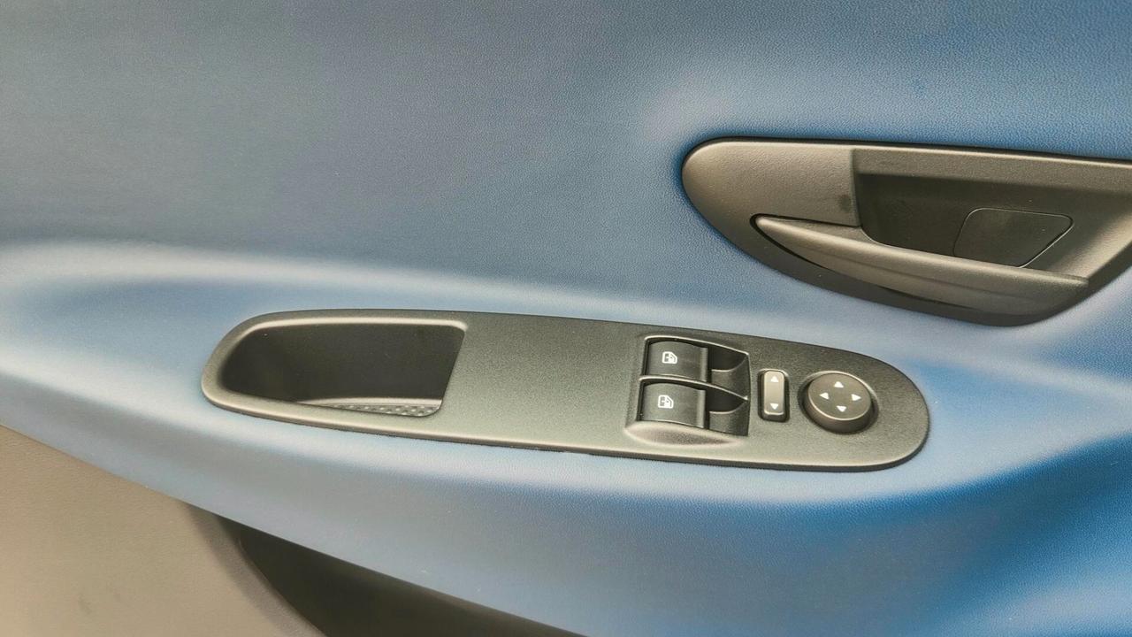 Lancia Ypsilon 1.0 FireFly 5 porte S&S Hybrid Oro