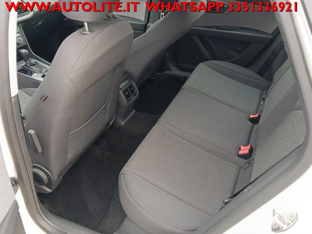 SEAT Leon 1.6 TDI 115 CV DSG ST Business