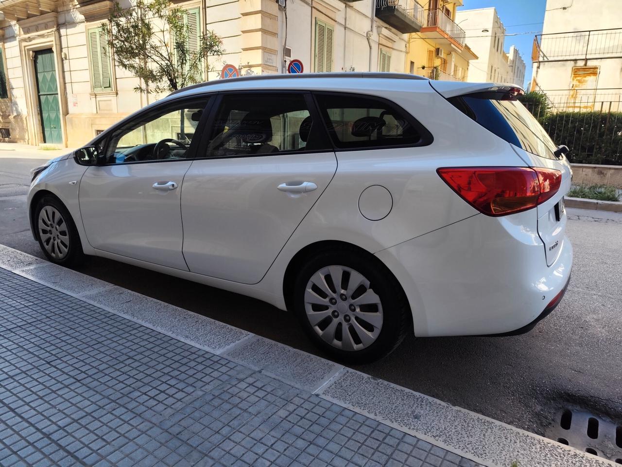 Kia Ceed cee'd 1.6 CRDi 110CV SW Active