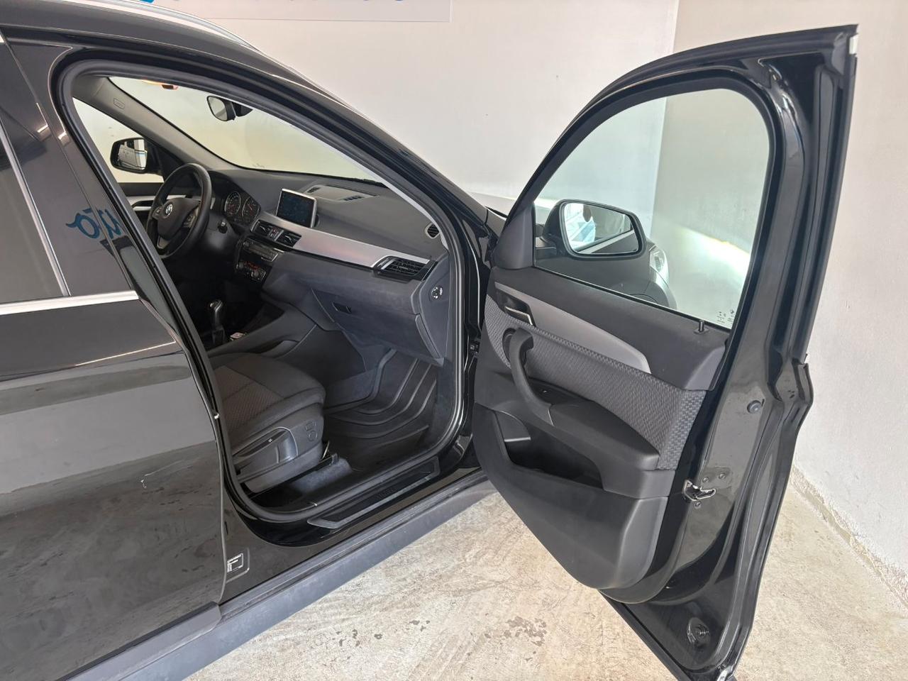 BMW X1 sdrive16d Business Advantage