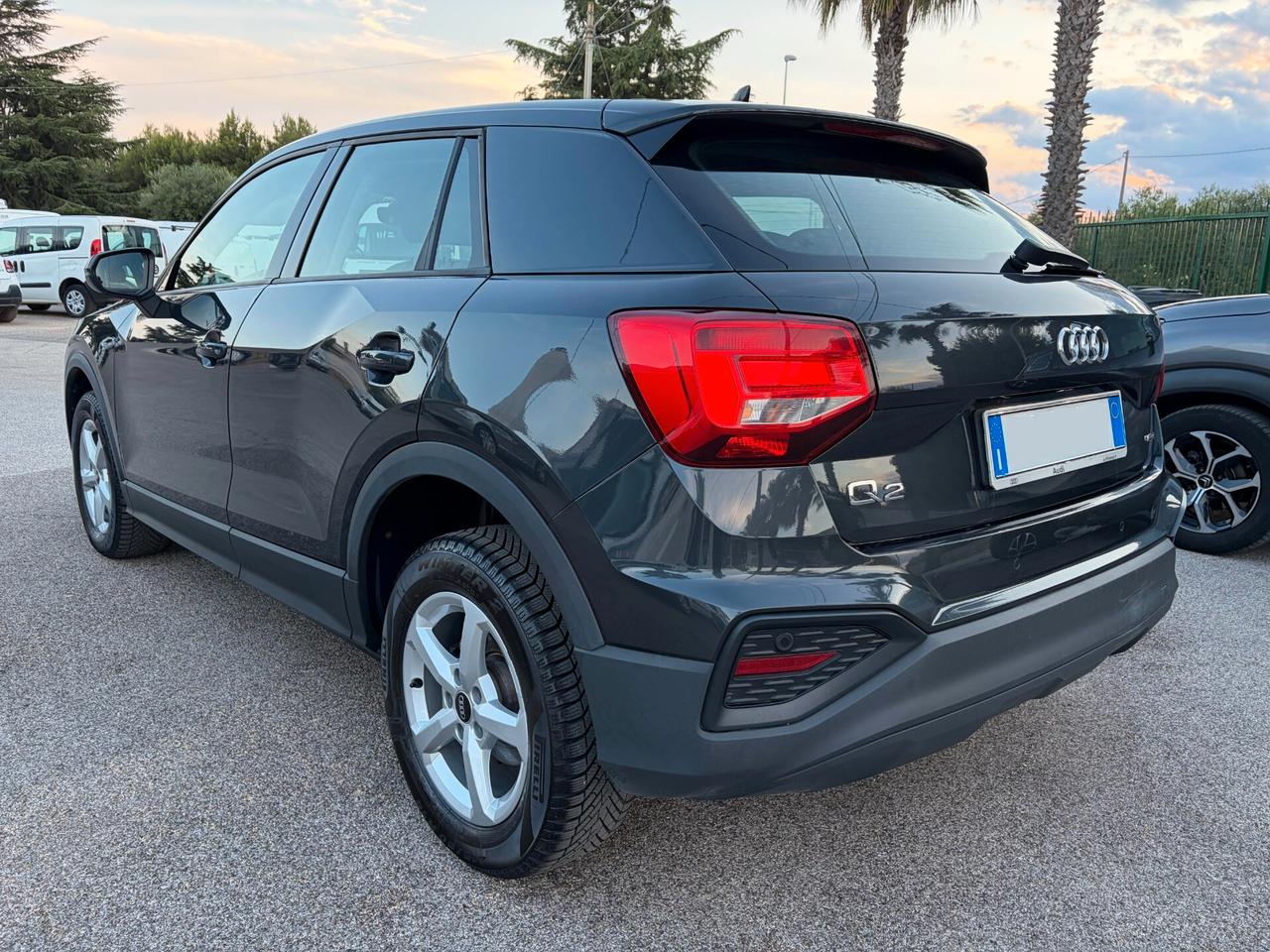 Audi Q2 35 TDI quattro S tronic Identity Black