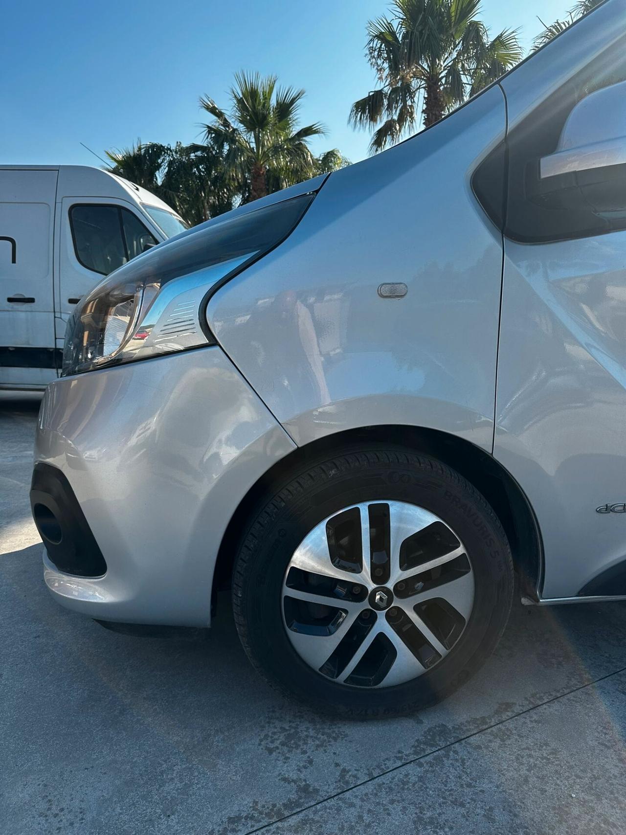 Renault Trafic T27 1.6 dCi 120CV PC-TN-DC Furgone