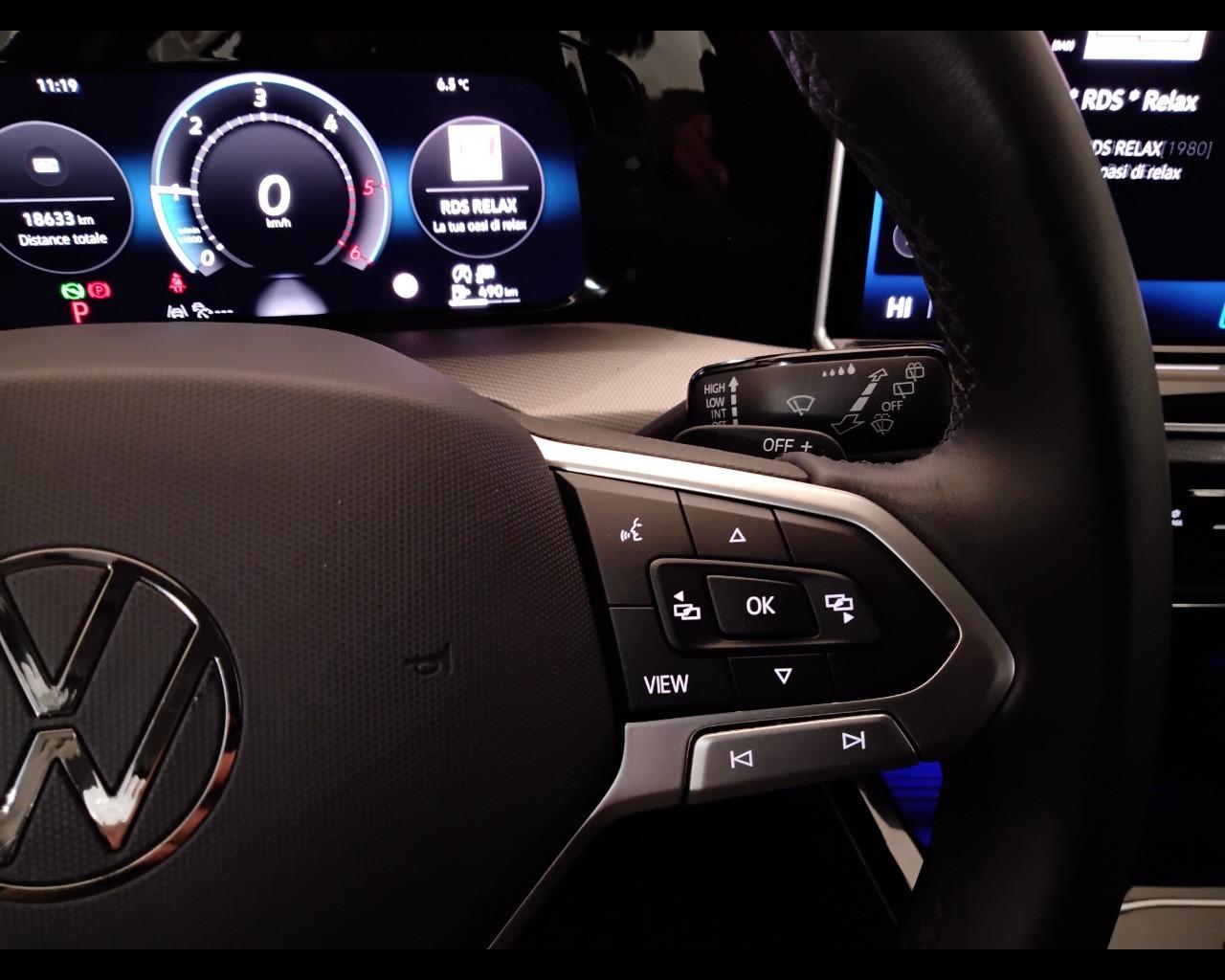 VOLKSWAGEN Golf VIII 2024 - Golf 2.0 tdi Style 150cv dsg