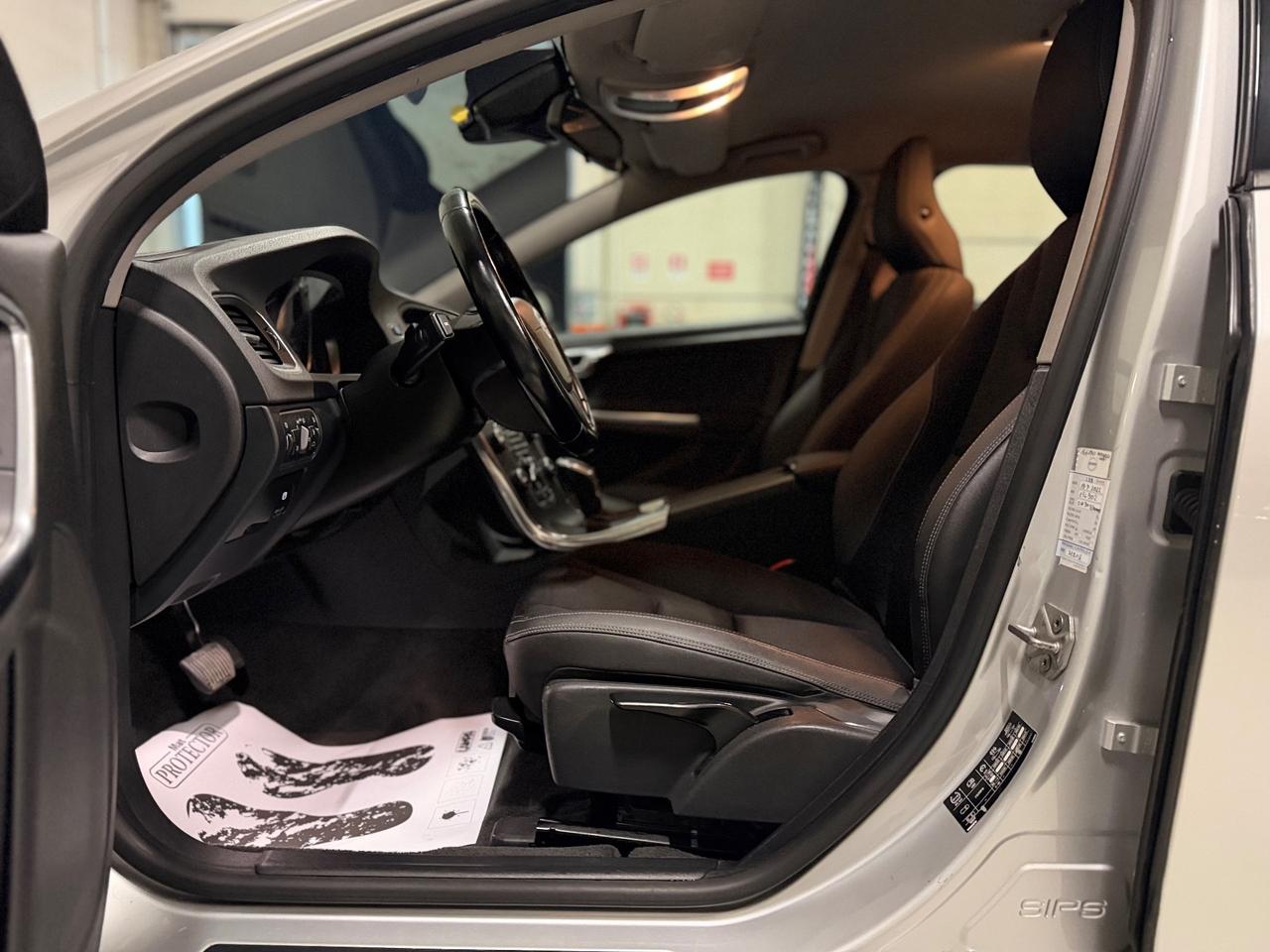 Volvo V60 D3 Geartronic Kinetic AUTOMATICA