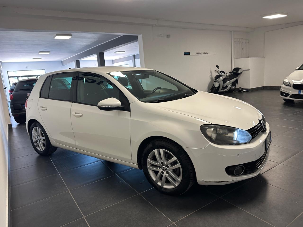 VOLKWAGEN GOLF 1.6 TDI 105CV