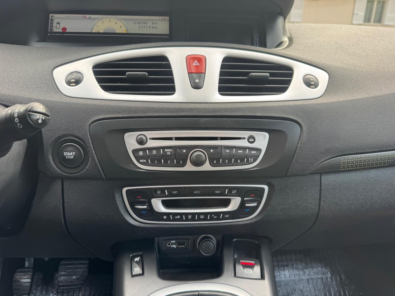 Renault Scenic X-Mod 1.5 DIESEL 110CV 2010