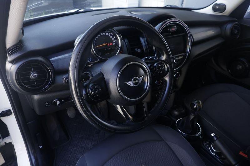 MINI Mini 5 porte MINI Mini 5 porte Mini 1.5 Cooper D Business XL 5 porte Unicoproprietario