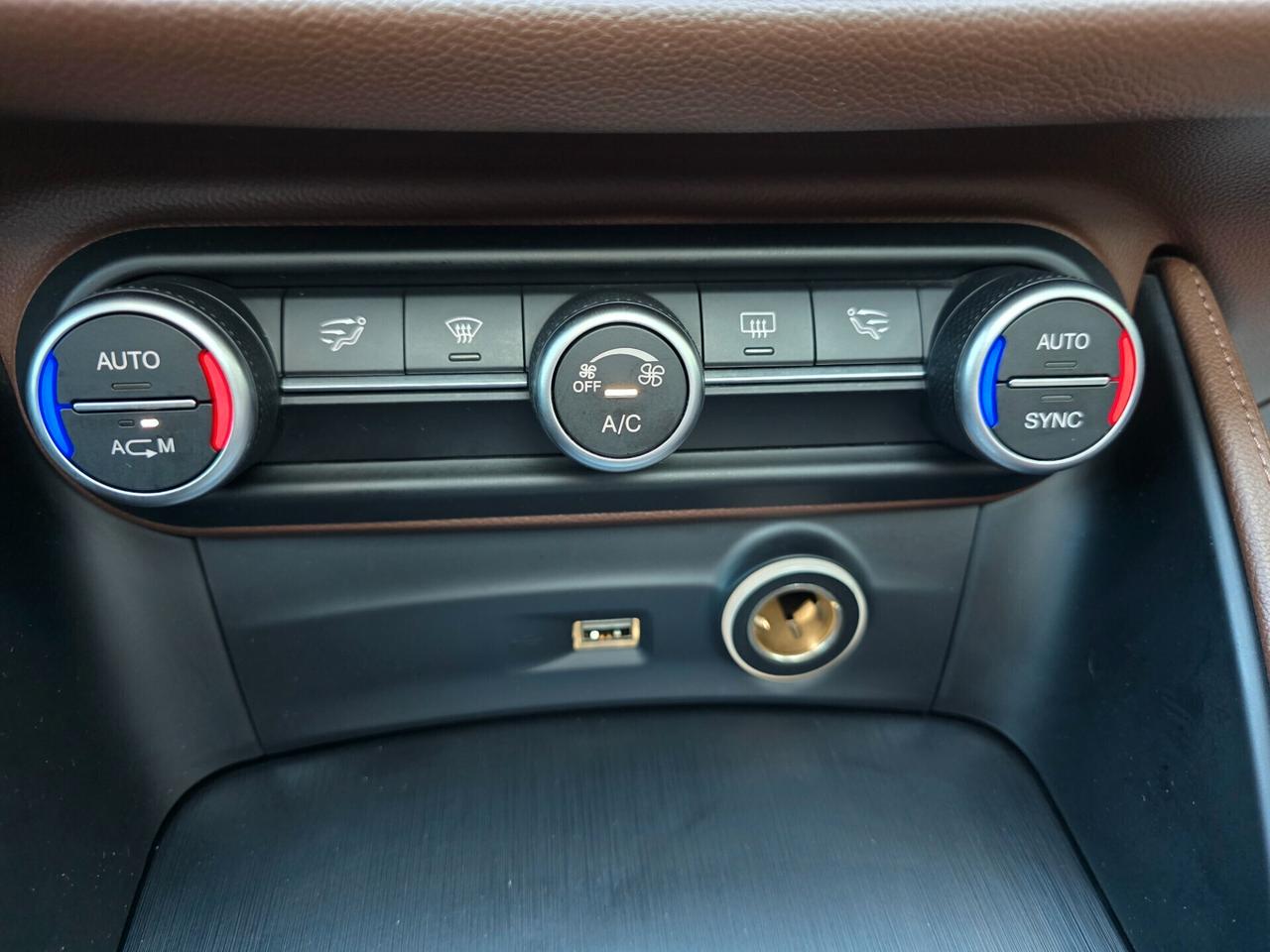 Alfa R. Stelvio 2.2 Turbodiesel 210 CV AT8 Q4 Super