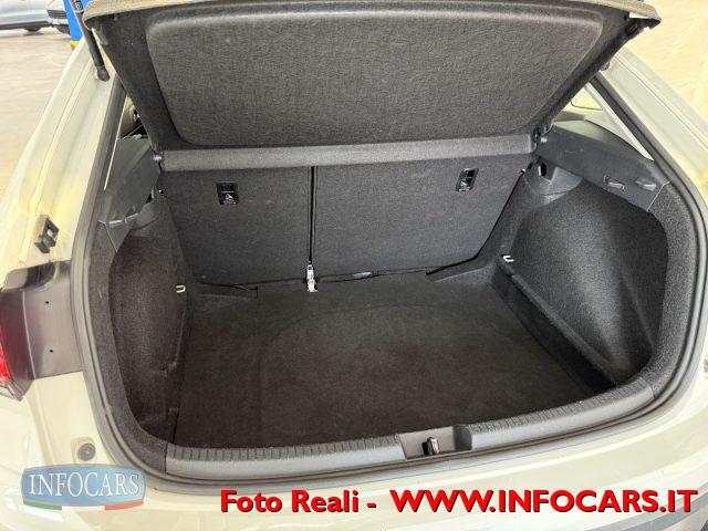VOLKSWAGEN Taigo 1.0 TSI 95 CV Life - NEOPATENTATI - PROMO