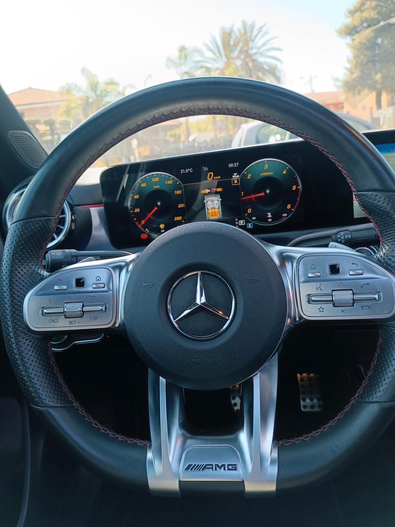 Mercedes-benz A 200d PREMIUM AMG