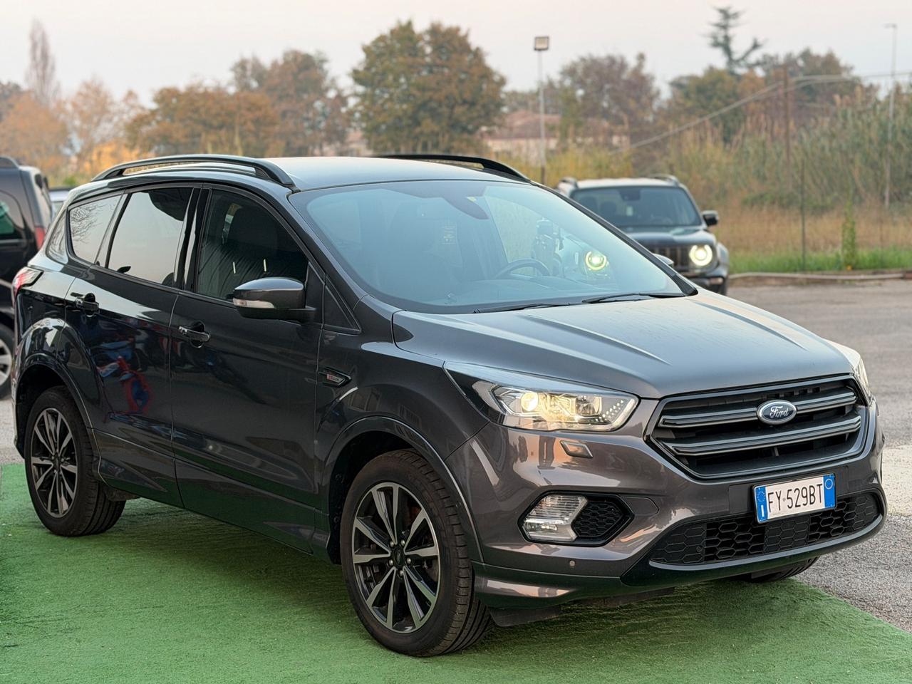 Ford Kuga 2.0 TDCI 150 CV S&S 4WD Powershift ST-Line
