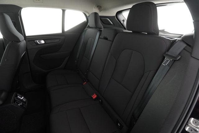 VOLVO XC40 XC40 B4 AWD Geartronic Momentum