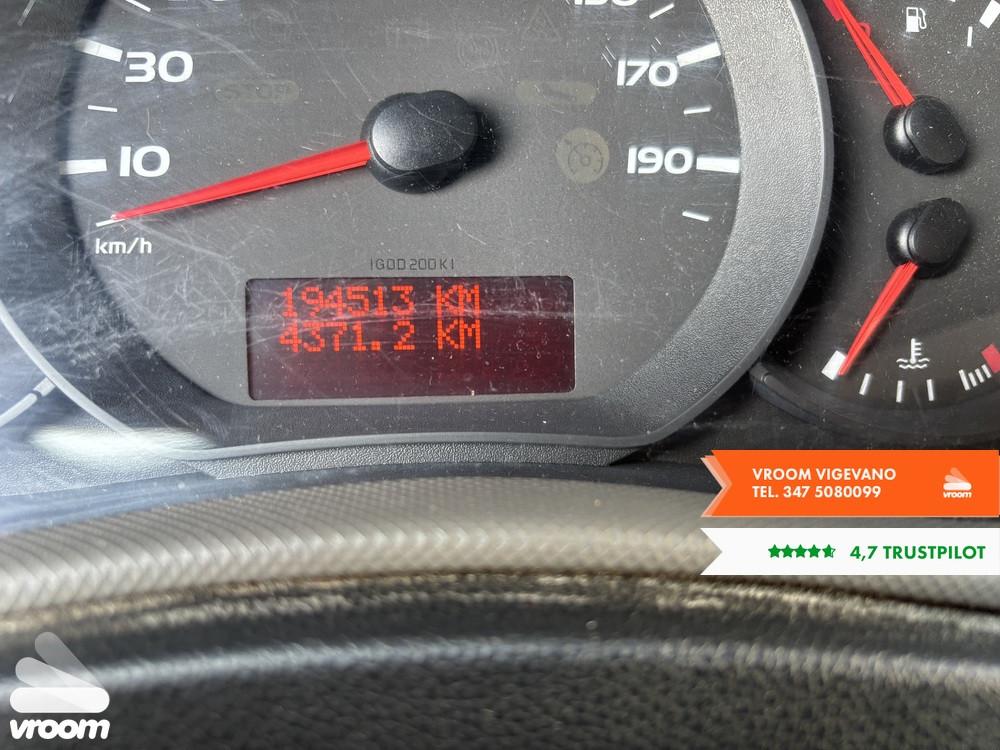 RENAULT Master 5ª serie Master T33 2.3 dCi/125...