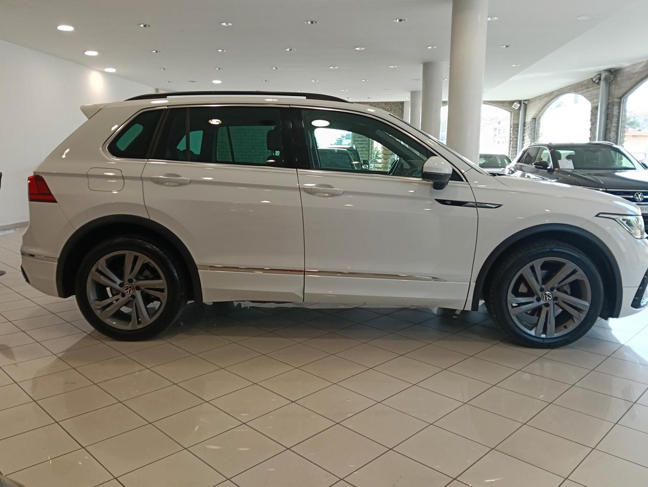Volkswagen Tiguan 1.5 TSI 150 CV DSG ACT R-Line