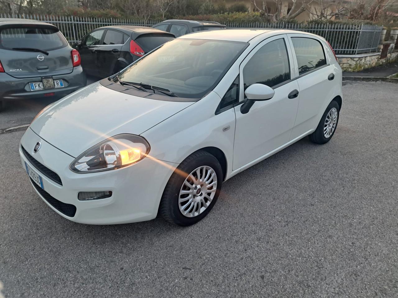 Fiat Punto 1.3 MJT II S&S 95 CV 5 porte Street