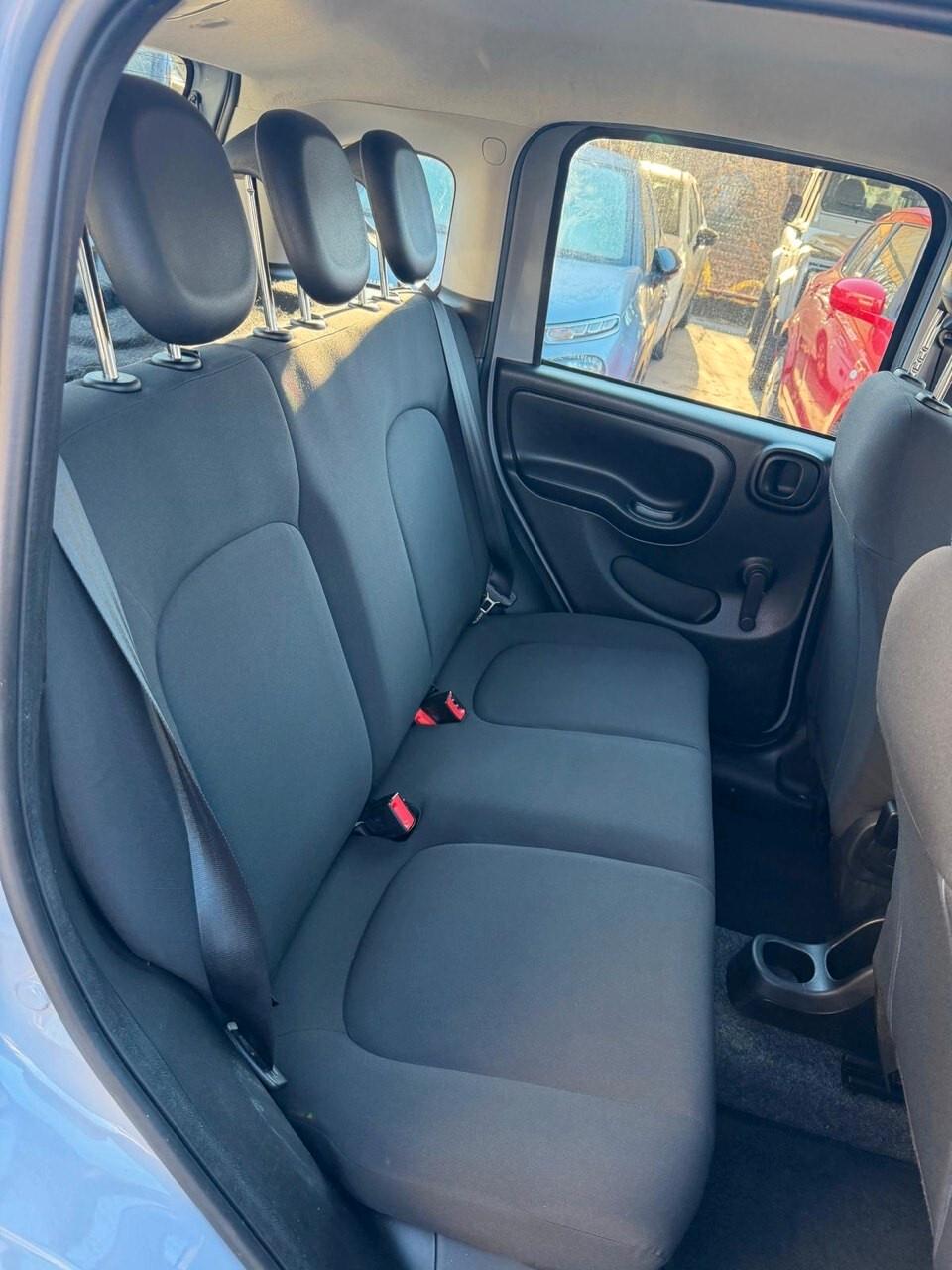 Fiat Panda 1.2 69 CV 5 porte