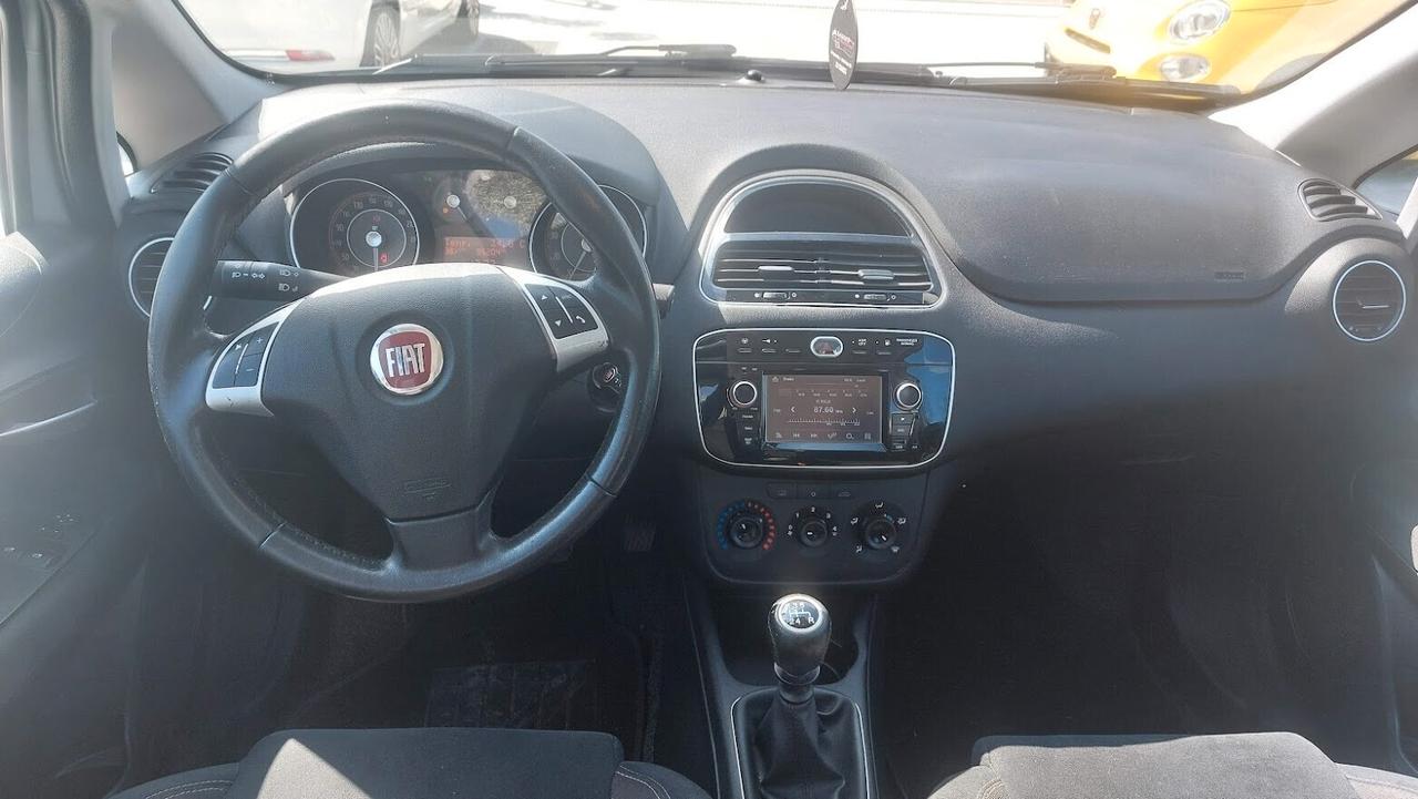 Fiat Punto 1.4 8V LOUNGE 5 porte GPL DI SERIE