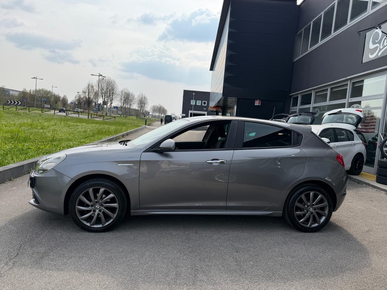 Alfa Romeo Giulietta 1.4 Turbo 105 CV Neopatentati