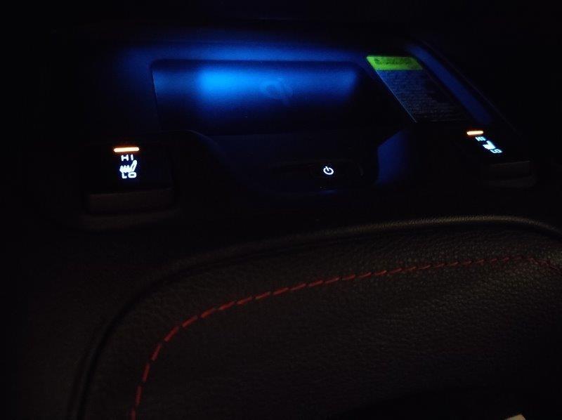 TOYOTA Corolla (2018-->) - Corolla Touring Sports 2.0 Hybrid Lounge