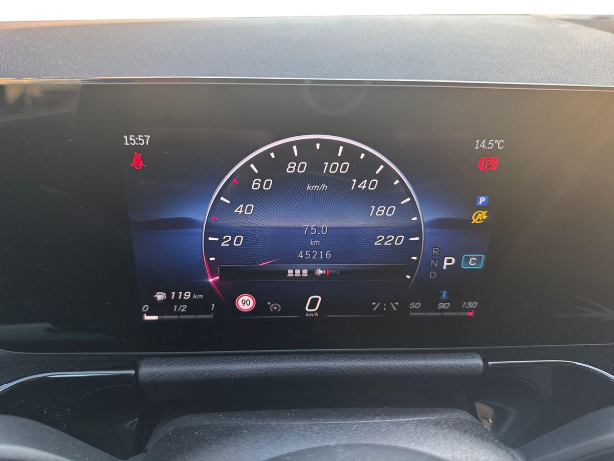 Mercedes-Benz B 180 d Advanced auto