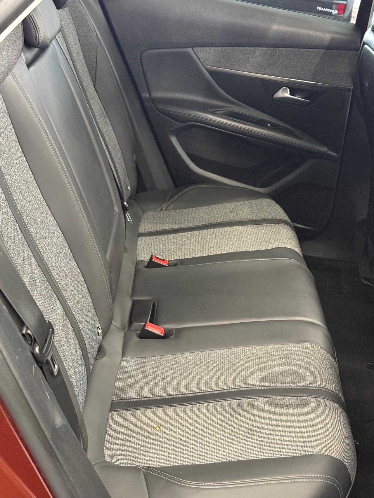 Peugeot 3008 BlueHDi 120 S&S EAT6 GT Line Tetto apri il.