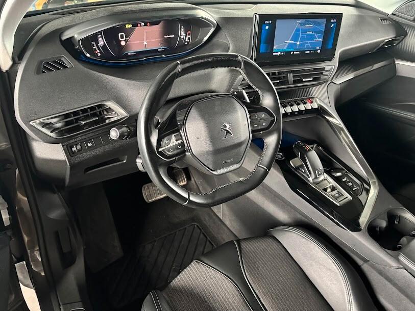Peugeot 3008 BlueHDi 130 EAT8 Allure 78.000km