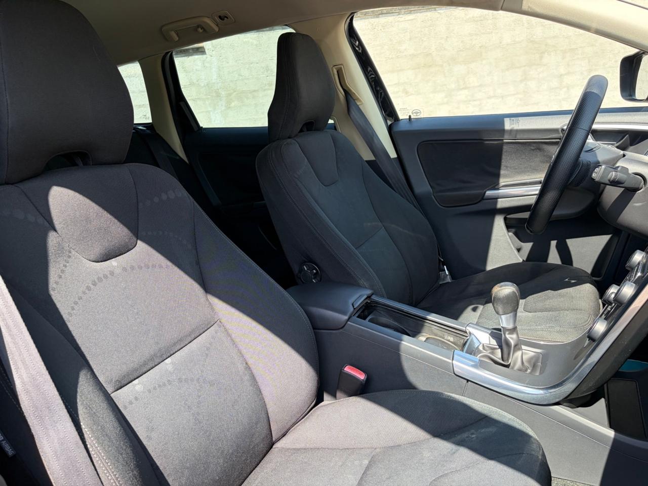 Volvo XC60 2.0 DRIVe Momentum - 2012